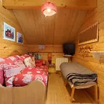 Les Gelinottes - Avec Sauna Prive 木屋 拉布雷斯